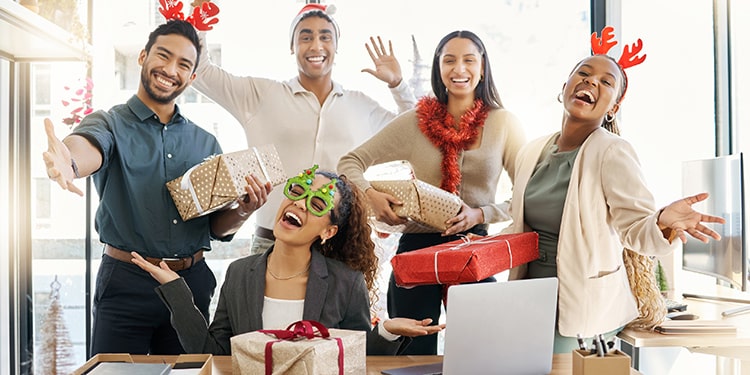 Christmas gift ideas for employees